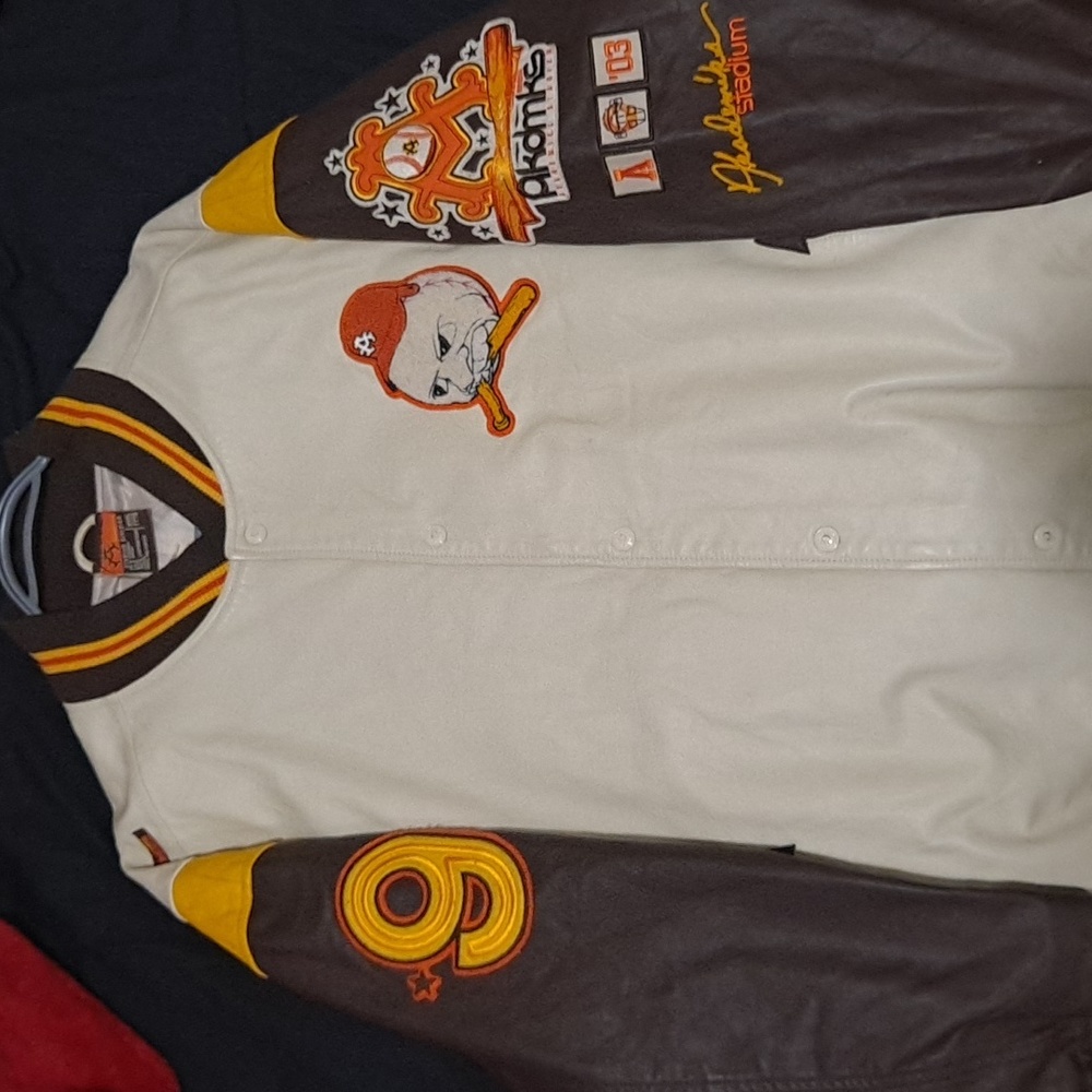 Akademiks Stadium Authentic Leather